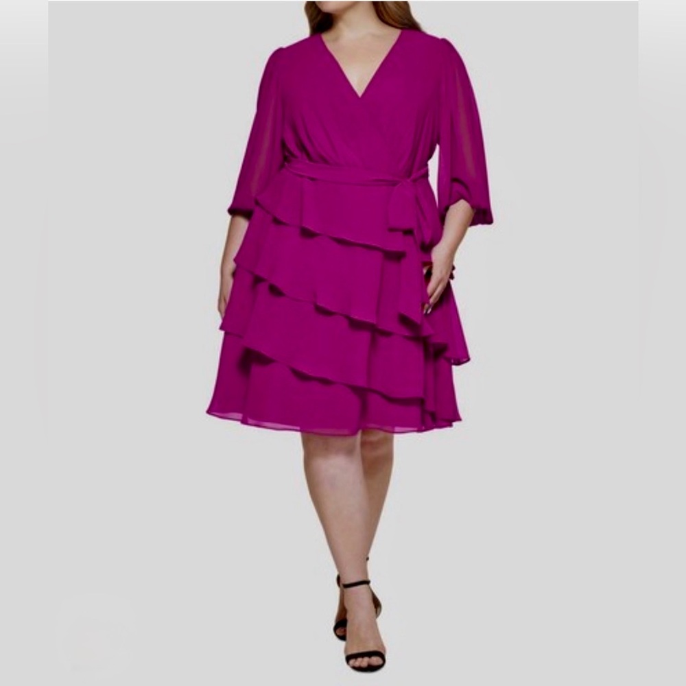 Jessica Howard Tiered Faux Wrap Dress